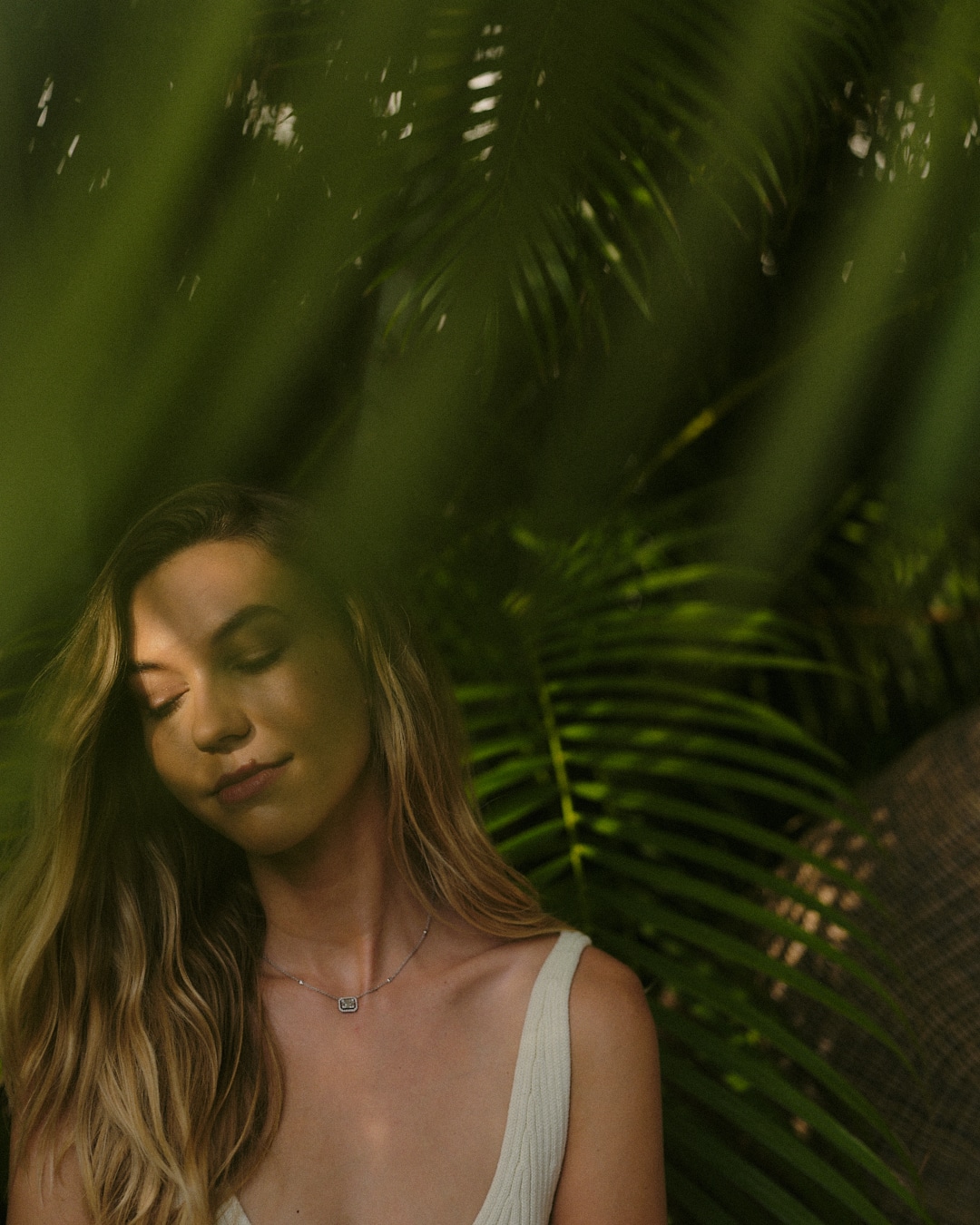 Editorial lifestyle, natural light, warm film tones